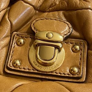 MARC JACOBS QUILTED HANDBAG